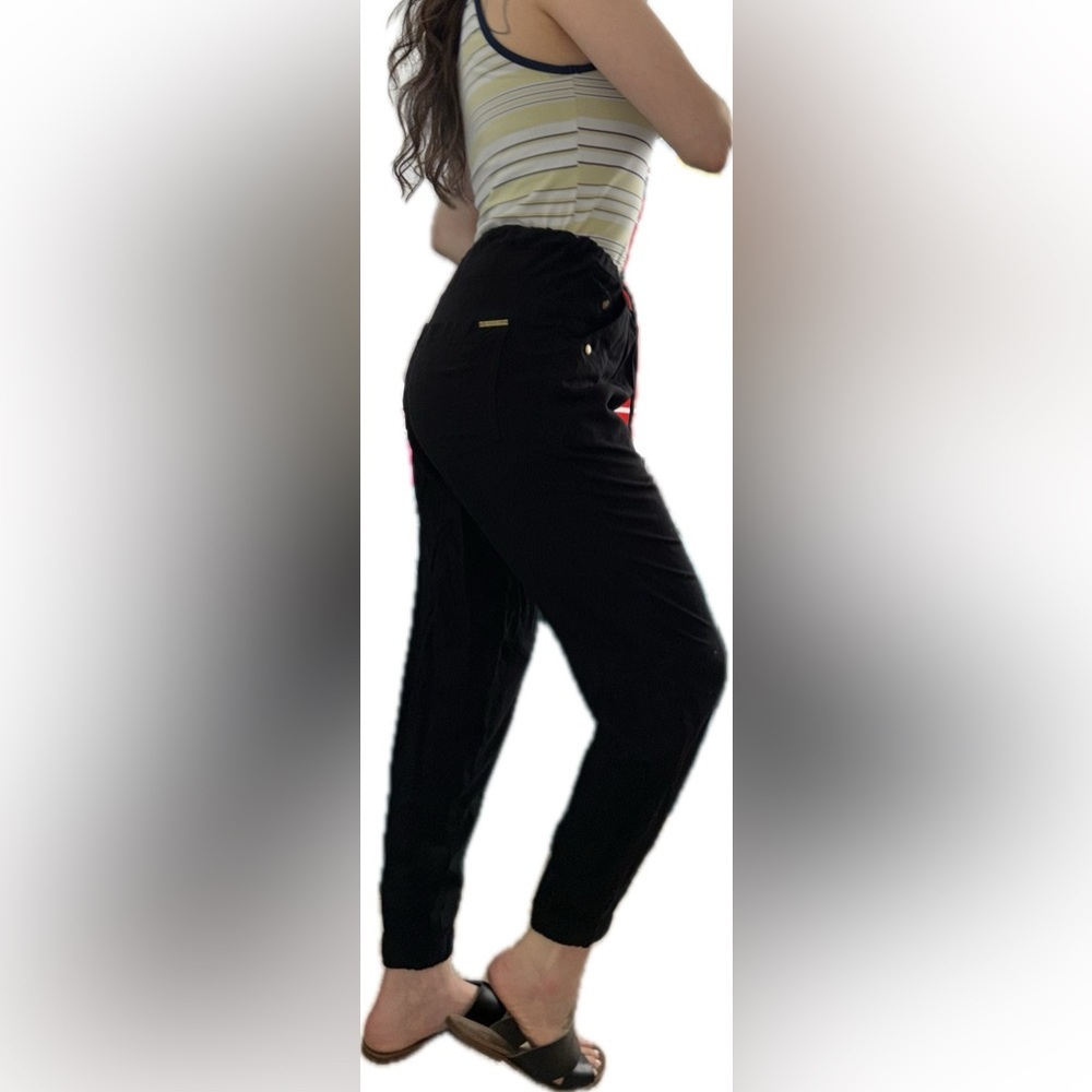 Black Michael by Michael Kors gold accoutrements pants shiny super soft size 4